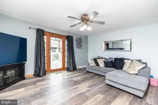 3648 Essex Ln, Philadelphia, PA 19114 - Photo 15