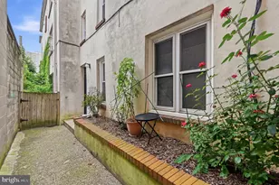 326 Queen St, Philadelphia, PA 19147 - Photo 17