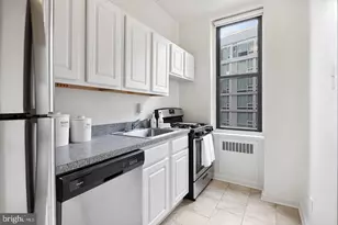 2201 Pennsylvania Ave, Philadelphia, PA 19130 - Photo 7