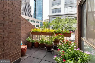 100 N 22nd Street #102, Philadelphia, PA 19103 - Photo 17