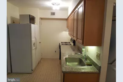 289 Greenough Street #1ST FLOOR FRONT, Philadelphia, PA 19127 - Photo 5