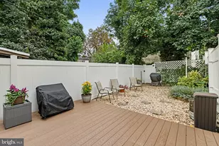 133 E Hortter St, Philadelphia, PA 19119 - Photo 23