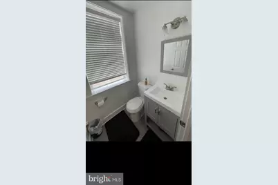 197 W Luray Street, Philadelphia, PA 19140 - Photo 9