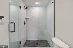 2705 Priya Ln, Philadelphia, PA 19131 - Photo 17