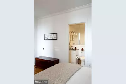 1520 Spruce Street #302, Philadelphia, PA 19102 - Photo 9