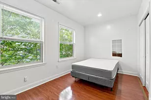 2007 W Oxford St, Philadelphia, PA 19121 - Photo 11