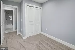 8211 Buist Ave, Philadelphia, PA 19153 - Photo 19