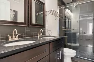 2226 Cross St, Philadelphia, PA 19146 - Photo 29