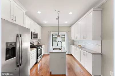 2226 Cross Street, Philadelphia, PA 19146 - Photo 7