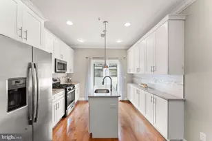 2226 Cross St, Philadelphia, PA 19146 - Photo 7