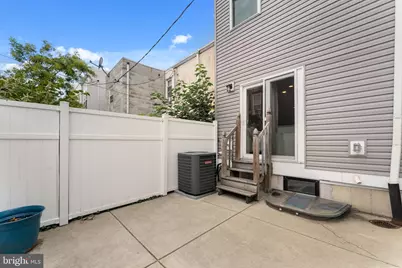 2226 Cross Street, Philadelphia, PA 19146 - Photo 13
