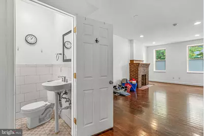 903 S 13th Street, Philadelphia, PA 19147 - Photo 5