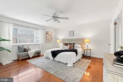 220 N 22nd Street #B, Philadelphia, PA 19103 - Photo 19