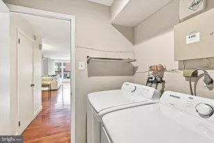 220 N 22nd St, Philadelphia, PA 19103 - Photo 11