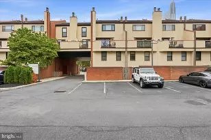 220 N 22nd St, Philadelphia, PA 19103 - Photo 25
