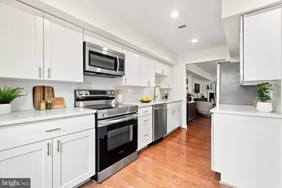 220 N 22nd Street #B, Philadelphia, PA 19103 - Photo 5