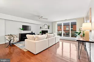 220 N 22nd St, Philadelphia, PA 19103 - Photo 3