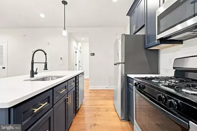 2010 N 5th Street N #2C, Philadelphia, PA 19122 - Photo 5