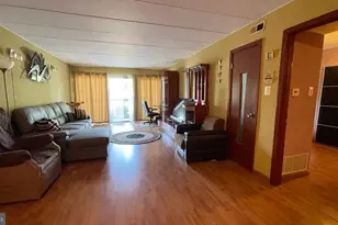 2131 Welsh Rd, Philadelphia, PA 19115 - Photo 11