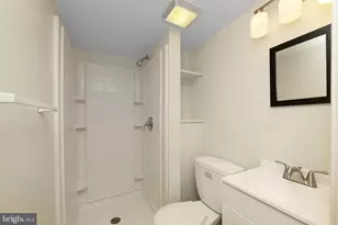 4451 Tolbut St, Philadelphia, PA 19136 - Photo 25