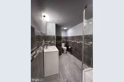 2484 N 77th Avenue, Philadelphia, PA 19150 - Photo 11