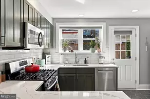 1617 S Iseminger St, Philadelphia, PA 19148 - Photo 17