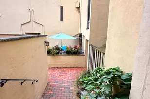 4 S Alder St, Philadelphia, PA 19147 - Photo 3