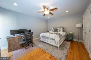 4 S Alder St, Philadelphia, PA 19147 - Photo 17