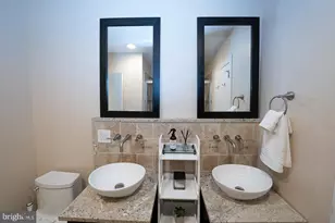 4 S Alder St, Philadelphia, PA 19147 - Photo 21