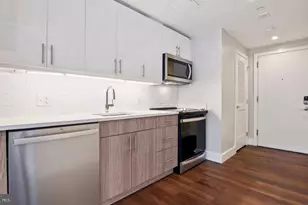 2200 Benjamin Franklin Pkwy, Philadelphia, PA 19130 - Photo 3