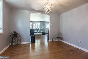 8617 Alicia St, Philadelphia, PA 19115 - Photo 9