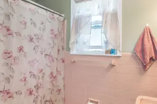 8617 Alicia St, Philadelphia, PA 19115 - Photo 29