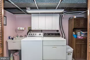 8617 Alicia St, Philadelphia, PA 19115 - Photo 41