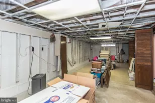 8617 Alicia St, Philadelphia, PA 19115 - Photo 39