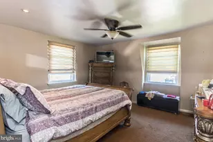 8617 Alicia St, Philadelphia, PA 19115 - Photo 25