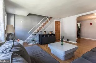 8617 Alicia St, Philadelphia, PA 19115 - Photo 7