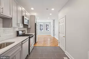 1711 S 6th St, Philadelphia, PA 19148 - Photo 3