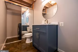 2135 E Susquehanna Ave, Philadelphia, PA 19125 - Photo 17