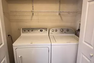 335 Carson St, Philadelphia, PA 19128 - Photo 11