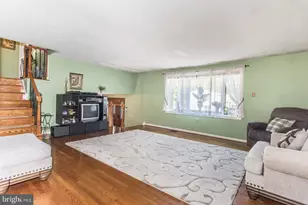 468 Pinewood Rd, Philadelphia, PA 19116 - Photo 9
