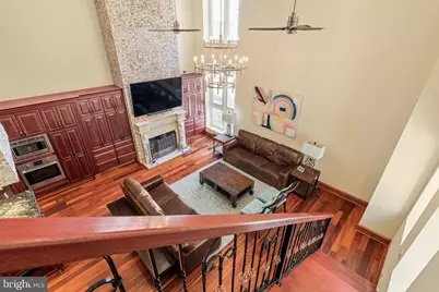 802 Locust Street #PENTHOUSE, Philadelphia, PA 19107 - Photo 29