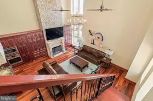 802 Locust St, Philadelphia, PA 19107 - Photo 29