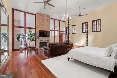 802 Locust Street #PENTHOUSE, Philadelphia, PA 19107 - Photo 35