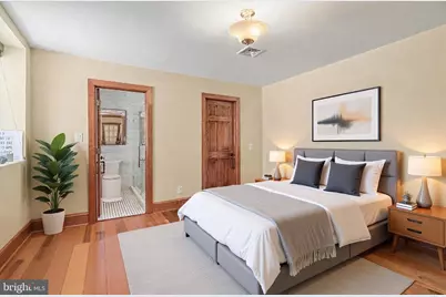 802 Locust Street #PENTHOUSE, Philadelphia, PA 19107 - Photo 21