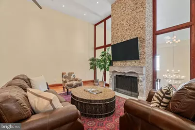 802 Locust Street #PENTHOUSE, Philadelphia, PA 19107 - Photo 31