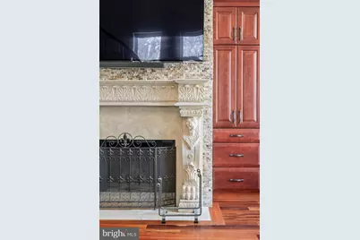802 Locust Street #PENTHOUSE, Philadelphia, PA 19107 - Photo 17