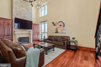 802 Locust Street #PENTHOUSE, Philadelphia, PA 19107 - Photo 13
