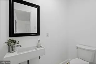 238 E Mt Pleasant Ave, Philadelphia, PA 19119 - Photo 11