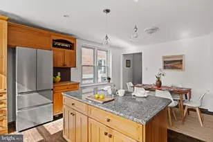 238 E Mt Pleasant Ave, Philadelphia, PA 19119 - Photo 21