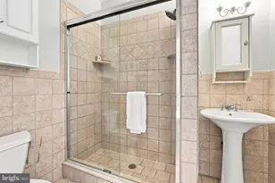 1729 S 13th St, Philadelphia, PA 19148 - Photo 17